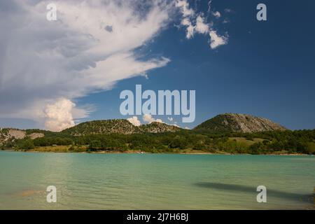 Castel San Vincenzo, Molise. Der See Stockfoto