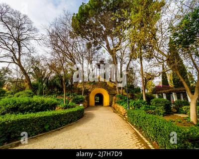 Monte Gurugú im Park Maria Luisa - Sevilla, Spanien Stockfoto