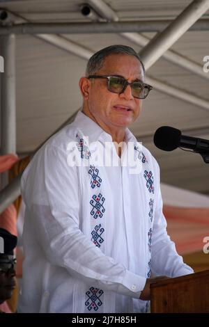 Belize City, Belize. 07. Mai 2022. Der belizische Premierminister Johnny Briceno spricht vor den Mitgliedsstaaten, die an der gemeinsamen Militärübung der Tradewinds am 7. Mai 2022 in Belize City, Belize, teilnehmen. Kredit: CPL Alevtina Ostanin/USA Air Force Photo/Alamy Live News Stockfoto