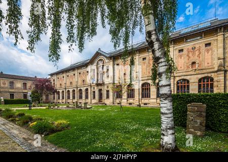 Klassische Fassade des Musée National Adrien Dubouche Keramik- und Töpfermuseum in Limoges, Haute-Vienne (87), Frankreich. Stockfoto