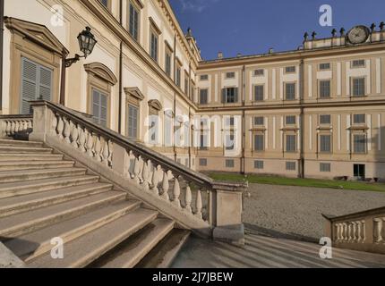 Architektur und Details der Villa reale, Palast, neoklassizistisches Gebäude im königlichen Park der Monza Stockfoto