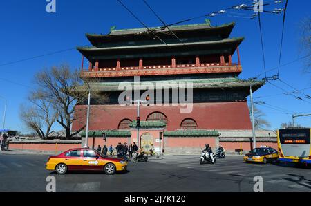 Der legendäre Trommelturm in Peking, China. Stockfoto