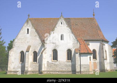 Serbisches Kovin-Kloster, Gottesmutter Serbisch-Orthodoxe Kirche, mit separatem Glockenturm (nicht gesehen), Rackeve, Csepel-Insel, Ungarn Stockfoto