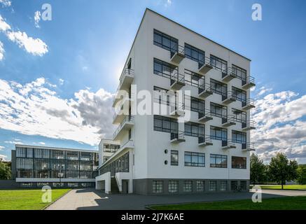 Dessau Bauhaus Prellerhaus 6392 erbaut 1925-26 von Walter Gropius U a Ostfassade links Werkstattflügel Stockfoto