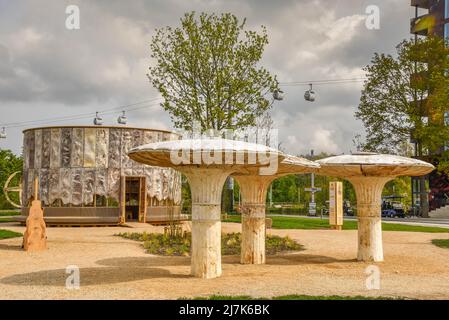 Almere, Niederlande, Mai 2022. Riesenpilze auf der Floriade Expo 2022 in Almere. Hochwertige Fotos Stockfoto