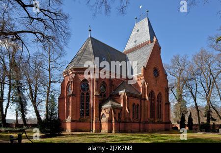 Vollenschier Altmark ehem. Gutskirche 74690 Ansicht von Nordosten neugotischer Backsteinbau 1875-77 von Conrad Wilhelm Hase Stockfoto