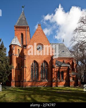 Vollenschier Altmark ehem. Gutskirche 74696 Ansicht von Süden neugotischer Backsteinbau 1875-77 von Conrad Wilhelm Hase Stockfoto