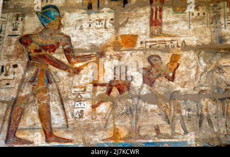 Luxor Ägypten Madinet Habu Totentempel Ramses III Wandgemälde Stockfoto