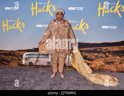 Los Angeles, Ca. 09.. Mai 2022. Luenell nimmt an der Premiere von HBO Max in der Saison 2 im DGA Theatre Complex am 09. Mai 2022 in Los Angeles, Kalifornien, Teil. Kredit: Jeffrey Mayer/Jtm Fotos/Media Punch/Alamy Live News Stockfoto