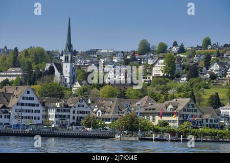 RICHTERSWIL ZÜRICH SCHWEIZ BLICK AUF DIE STADT VOM ZÜRICHSEE Stockfoto