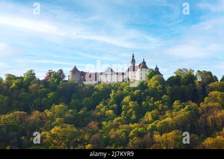 Die Burg Langenburg in Langenburg, Hohenlohe Region, Baden-Württemberg, Deutschland, Europa. Stockfoto