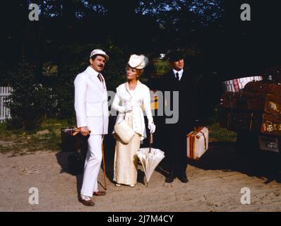 Buckel, ZDF Fernsehspiel, Deutschland, 1978, Regie: Thomas Fantl, Szene: Gerd Baltus, Angelika Bender, Knut Hinz. Buckel, Fernsehstück, Deutschland, 1978, Regie: Thomas Fantl, Szene: Gerd Baltus, Angelika Bender, Knut Hinz Stockfoto