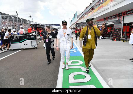 Miami, Vereinigte Staaten. 08.. Mai 2022. 05/08/2022, Miami International Autodrome, Miami, FORMEL 1 CRYPTO.COM MIAMI GRAND PRIX, Musiker will. Ich bin es. Kredit: dpa/Alamy Live Nachrichten Stockfoto