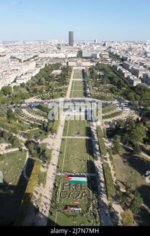 Flash Mob Free Gaza à La Tour Eiffel Paris le 03 juillet 2011 Stockfoto