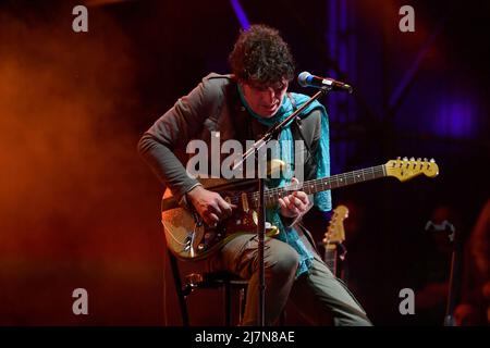 9. Mai 2022, Turin, Italien: Negrita auf der Bühne des Eurovision Village im Valentino Park für den Eurovision Song Contest 2022 (Bildquelle: © Tonello Abozzi/Pacific Press via ZUMA Press Wire) Stockfoto