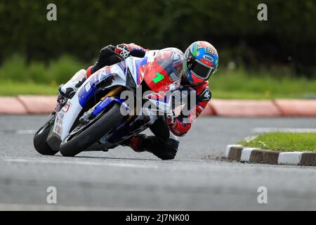 Portrush, Antrim, Nordirland. 10.. Mai 2022. FonaCAB Nicholl Oils Northwest 200 Practice; Glenn Irwin (Honda Racing UK) während der Eröffnung SuperStock Practice Credit: Action Plus Sports/Alamy Live News Stockfoto