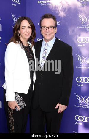 LOS ANGELES - JUN 7: Tom Arnold beim jährlichen Chrysalis Butterfly Ball 13. im privaten Mandeville Canyon Estate am 7. Juni 2014 in Los Angeles, CA Stockfoto