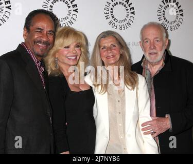 LOS ANGELES - JUN 4: Tim Reid, Loni Anderson, Jan Smithers, Howard Hesseman bei The Baby, If You've ever Wondered: A WKRP in Cincinnati Reunion at Paley Center for Media on June 4, 2014 in Beverly Hills, CA Stockfoto