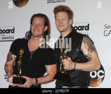 LAS VEGAS - MAI 18: Florida Georgia Line bei den Billboard Awards 2014 in der MGM Grand Garden Arena am 18. Mai 2014 in Las Vegas, NV Stockfoto