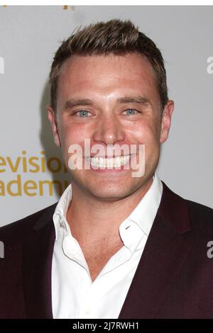 LOS ANGELES - JUN 19: Billy Miller beim Empfang der von ATAS Daytime nominierten Emmy-Kandidaten im London Hotel am 19. Juni 2014 in West Hollywood, CA Stockfoto