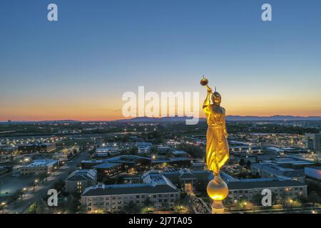 Angel Moroni von Mormon Church Utah spielt Trompete Stockfoto