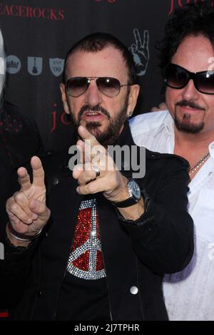 LOS ANGELES - SEP 21: Ringo Starr im John Varvatos und Ringo Starr feiern am 21. September 2014 in West Hollywood, CA, den Internationalen Friedenstag im John Varvatos Stockfoto