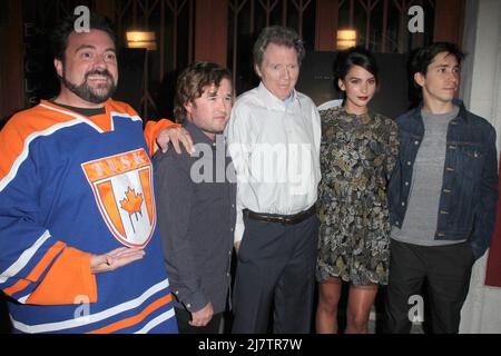 LOS ANGELES - SEP 16: Kevin Smith, Haley Joel Osment, Michael Parks, Genesis Rodriguez, Justin Long bei der 'Tusk' Los Angeles Premiere im Vista Theatre am 16. September 2014 in Los Angeles, CA Stockfoto