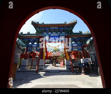 Der Feuertempel des Himmlischen Friedens (auch bekannt als Shichahai Feuertempel) ist ein alter taoistischer Tempel im Xicheng Bezirk in Peking, China. Stockfoto