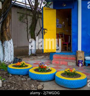 Michael Bunel / Le Pictorium - die Farben der Ukraine - 09/05/2014 - Ukraine / Donbass / Odessa - das Wachhaus einer Tankstelle mit den Farben Stockfoto