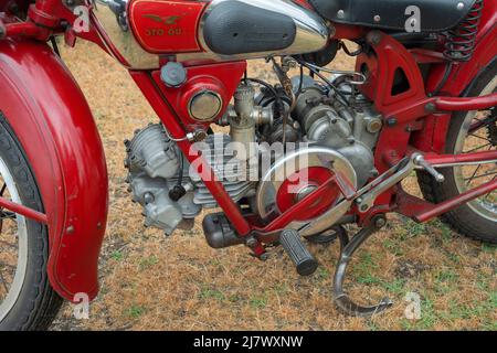 Historisches Moto Guzzi Airone Motorrad, datiert 1952, 250 ccm. Stockfoto