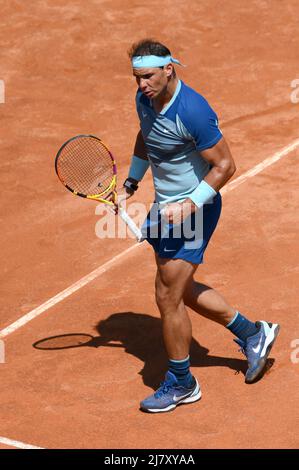 Rom, Italien, 11. Mai 2022, Rafael Nadal feiert während des Internazionali BNL D'Italia-Spiels zwischen Rafael Nadal und John Isner am 11. Mai 2022 im Foro Italico, Rom. Kredit: Giuseppe Maffia/Alamy Live Nachrichten Stockfoto