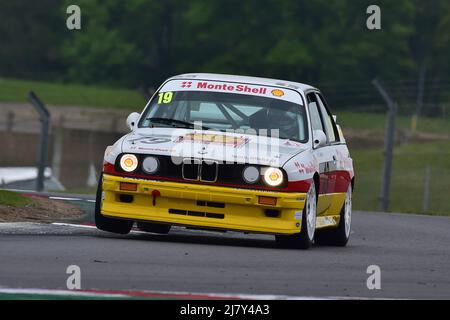 Mark Smith, Arran Moulton-Smith, BMW E30 M3, Ein einstündiges Rennen mit der Option eines zweiten Fahrers in kultigen Limousinen und Tourenwagen-Rennläufern, die an diesem Rennen teilnahmen Stockfoto