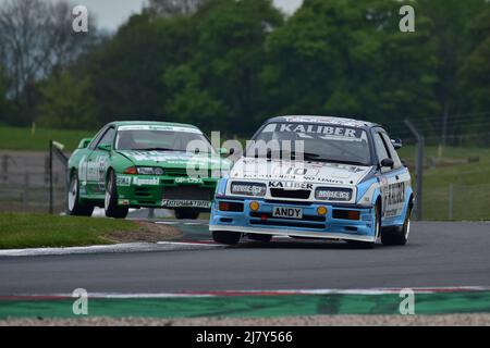 Julian Thomas, Ford Sierra RS500, Ein einstündiges Rennen mit der Option eines zweiten Fahrers in kultigen Limousinen und Tourenwagen-Rennern, die ab dem 1 antraten Stockfoto