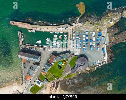 Luftaufnahme des Hafens von North Berwick in East Lothian, Schottland, Großbritannien Stockfoto