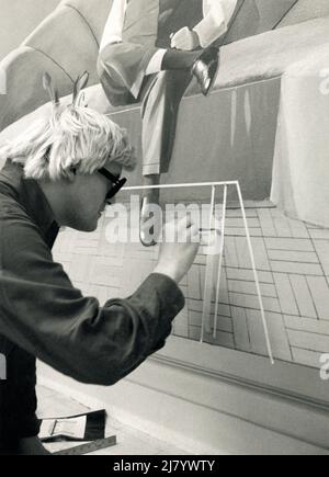 David Hockney in seinem Studio, 1969 Stockfoto