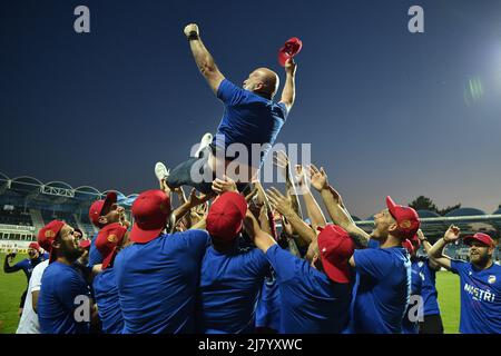 Mlada Boleslav, Tschechische Republik. 11.. Mai 2022. Viktoria Plzen ist sich sicher, die tschechische Fußballliga zu gewinnen, nachdem sie Hradec Kralove noch vor der letzten Runde in Mlada Boleslav, Tschechische Republik, am 11. Mai 2022 besiegt hat. Kredit: Radek Petrasek/CTK Foto/Alamy Live Nachrichten Stockfoto