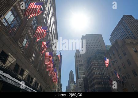 Saks Kaufhaus an der 5. Avenue in Manhattan Stockfoto