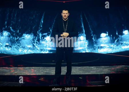 Turin, Italien, 11/05/2022, Alessandro Catelan während des Eurvision Song Contest 2022, zweites Halbfinale - Generalprobe am 11. Mai 2022 im Pala Olimpico in Turin, Italien. Foto Nderim Kaceli Stockfoto