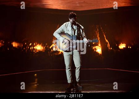 Turin, Italien, 11/05/2022, Stefan (Hope) während des Eurvision Song Contest 2022, zweites Halbfinale - Generalprobe am 11. Mai 2022 im Pala Olimpico in Turin, Italien. Foto Nderim Kaceli Stockfoto