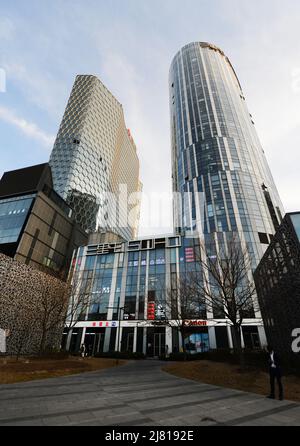 Das ultramoderne Sanlutun SOHO Shopping & Buschwiness Center in Peking. In Chaoyang, Peking, China. Stockfoto