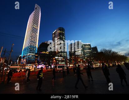 Das ultramoderne Sanlitun SOHO Shopping & Bushiness Center und das Intercontinental Sanlitun in Chaoyang, Peking, China. Stockfoto