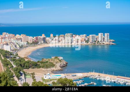 Panoramablick auf playa de la Concha in Oropesa del Mar, Ragion von Valencia, Spanien Stockfoto