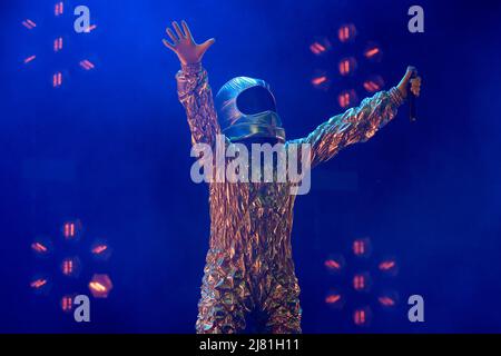 Turin, Italien. 11.. Mai 2022. Turin, 11. Mai 2022, ItalienEurovision Village, Parco del Valentino Gruppen, die sie vertreten: Frankreich, Norvway, Ukraine beim Eurovision Song Contest 2022 Subwoolfer (Norwegen) Credit: Independent Photo Agency/Alamy Live News Stockfoto