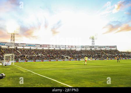 Maroons von Sonora gegen Atlético Morelia, beim ersten Fußballspiel der Liga Expancion MX am 11. Mai 2022 in Hermosillo, Mexiko. (Foto von Luis Gutierrez NortePhoto) Cimarrones de Sonora vs. Atlético Morelia, durante, el partido de Futbol de ida en la final de la Liga Expancion MX el 11 de Mayo 2022 en Hermosillo Mexiko. (Foto von Luis Gutierrez NortePhoto) Stockfoto