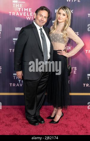 11. Mai 2022, New York, New York, USA: David Natter (L) nimmt an der Premiere von The Time Traveler's Wife von HBO in der Morgan Library Teil (Bildnachweis: © Lev Radin/Pacific Press via ZUMA Press Wire) Stockfoto