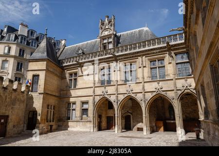 WIEDERERÖFFNUNG DES CLUNY MUSEUMS PARIS Stockfoto
