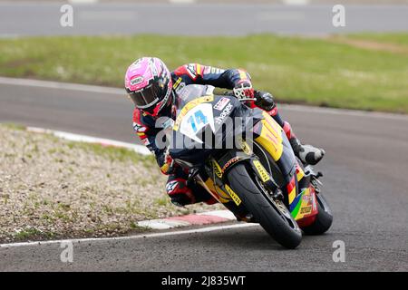 Portrush, Antrim, Nordirland. 12.. Mai 2022. FonaCAB Nicholl Oils Northwest 200 Qualifying; Davey Todd (Milenco von Padgetts Motorcycles Honda) im SuperSport Qualifying Credit: Action Plus Sports/Alamy Live News Stockfoto