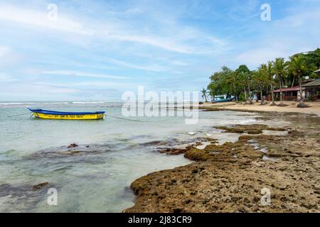 Blick auf den Strand, Chino Beach, Puerto Viejo de Talamanca, Provinz Limón, Republik Costa Rica Stockfoto