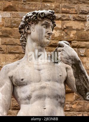 Kopie der Davidstatue Michelangelos auf der Piazza della Signoria, Florenz, Italien Stockfoto