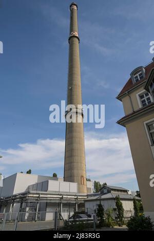 Schornstein, Heizwerk Scharnhorststraße, Mitte, Berlin, Deutschland Stockfoto